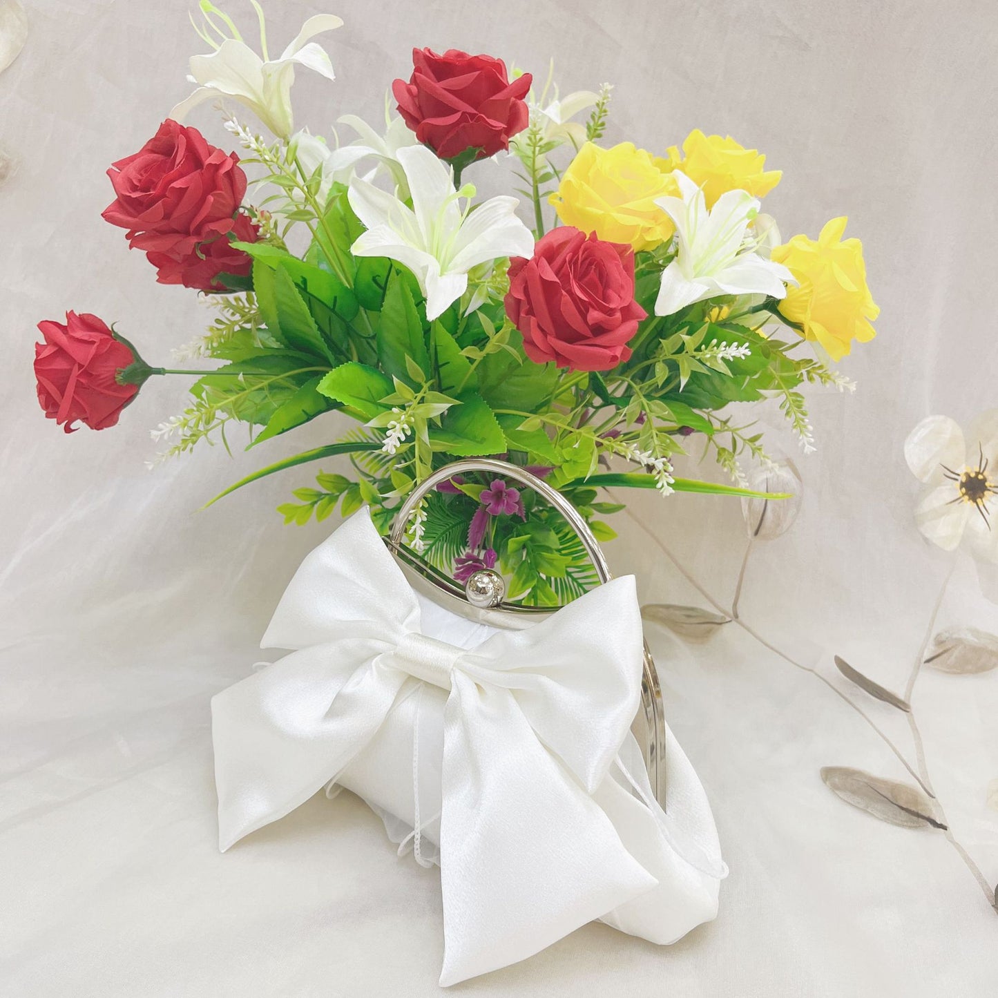 Túi xách dây đeo cổ điển nơ hoa