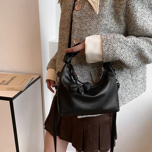 Túi đeo chéo thời trang mẫu mới lạ